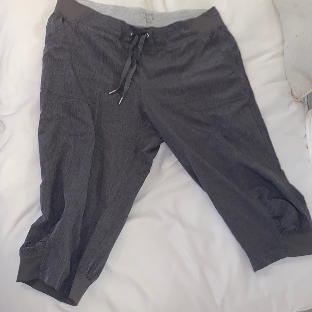 Calvin Klein Performance XL Capris